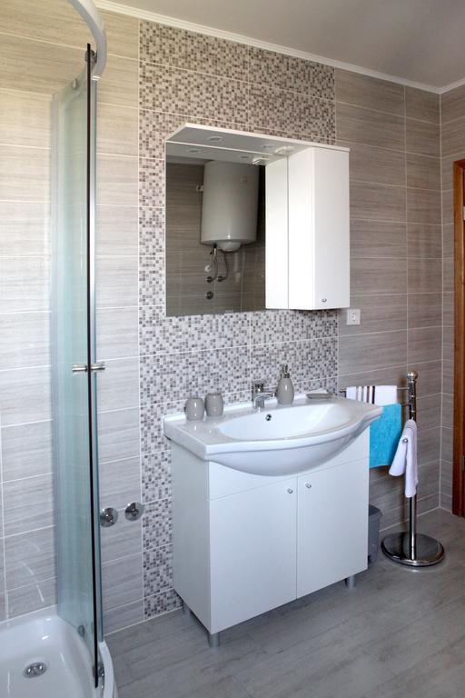 Apartments Marina-Mare โปเรช ภายนอก รูปภาพ