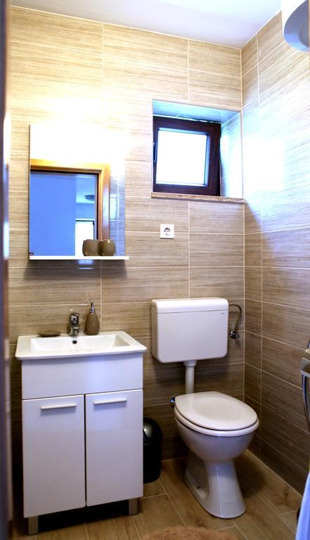 Apartments Marina-Mare โปเรช ภายนอก รูปภาพ